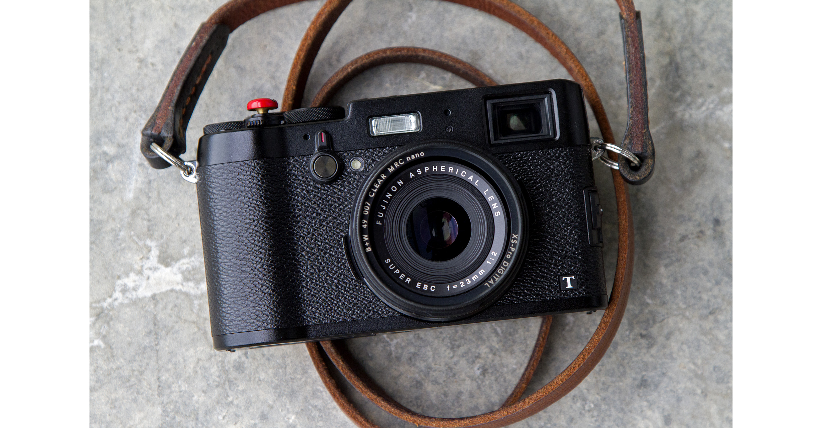 I Sold My Leica And Got A Fuji X100T For Street Photography