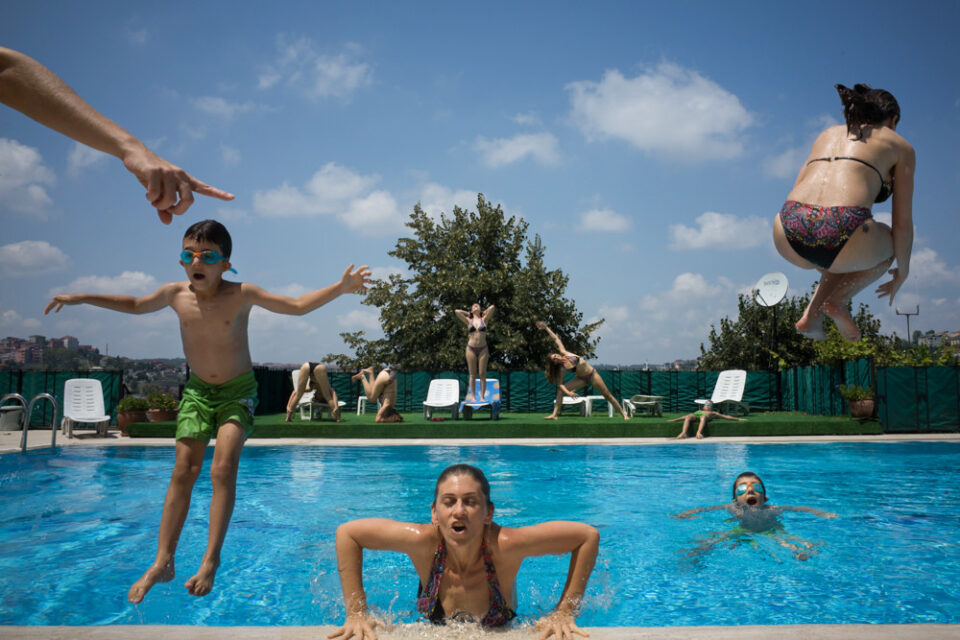 Oguz Ozkan Street Photography
