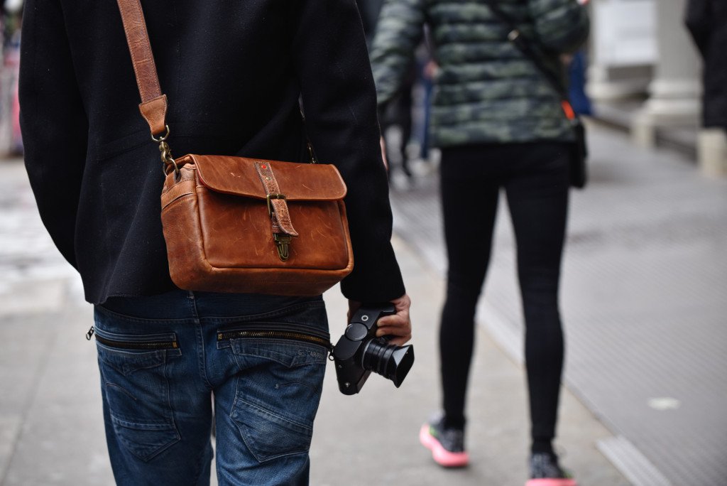 Leica Collection by ONA, Bowery Leather Camera Bag - Antique Cognac