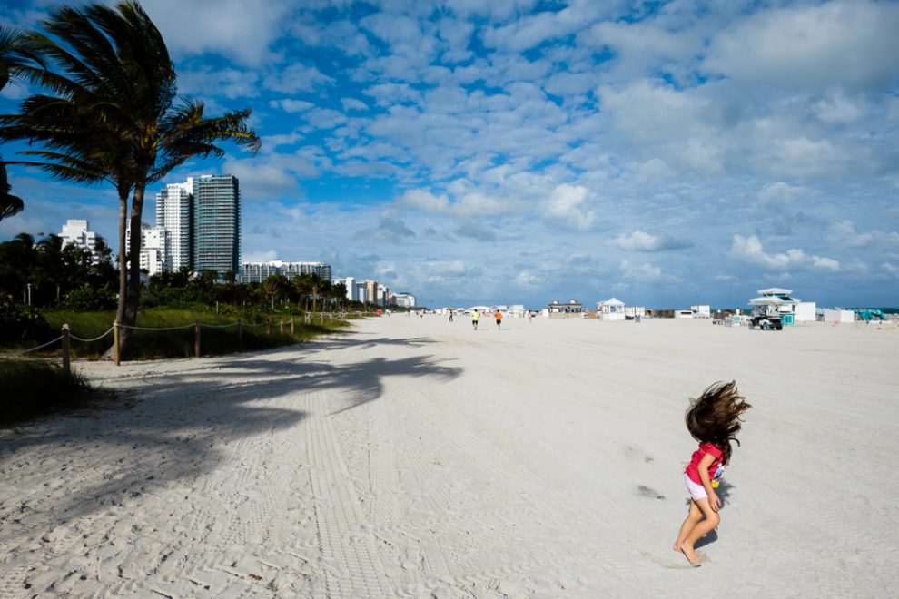 StreetFoto Street Photography Awards Finalists Announced - Lorenzo Lessi
