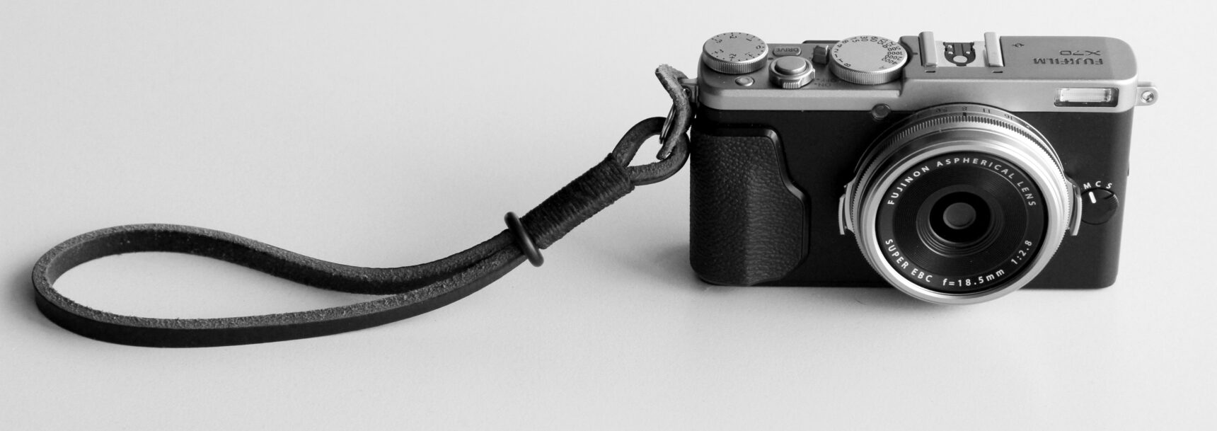 Fuji X70 Street Photography Review - Wrist Strap