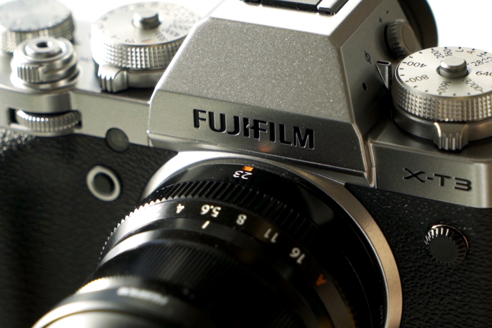 Fuji X-T3 Street Photography Review - Silver Camera